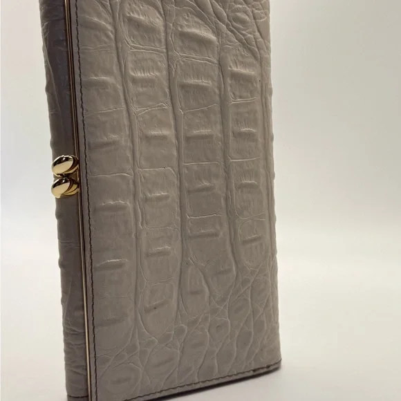 Kate Spade Croc Embossed Elegant Taupe Women's Wallet kisslock GUC - Picture 12 of 12